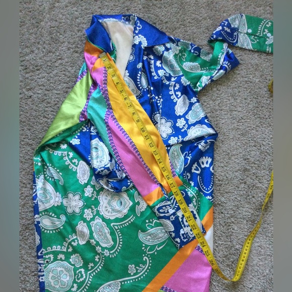 Silky Collared Deep Cowl-neck Shirt Dress - Picture 6 of 12